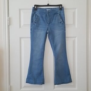 Women Stretch Capri Flare Jeans, S